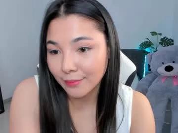 mikkalove on Chaturbate 