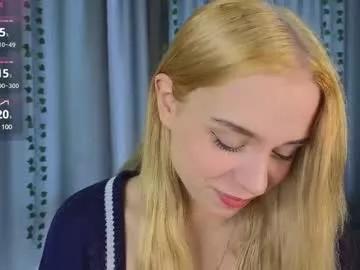 mililove12 on Chaturbate 