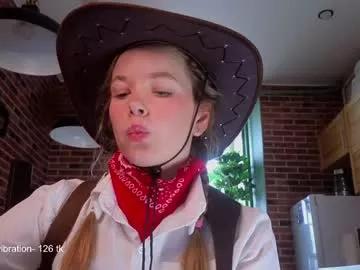 milly_shy on Chaturbate 