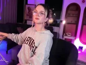 misschloe__ on Chaturbate 