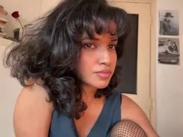 mriea_ — Freechat on Chaturbate
