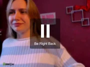 night_sienna — GOAL: flash boobs [131 tokens remaining] Welcome to my room! #C2C #nonude #feet #teen #milf