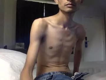 ninni9ni on Chaturbate 
