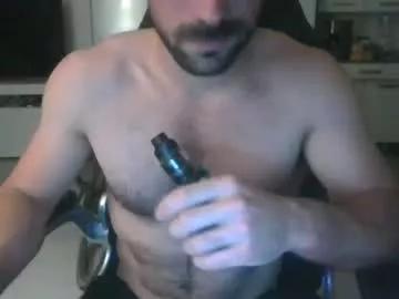 onemhox on Chaturbate 