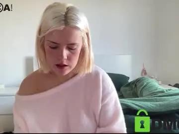 petiteminxlara — shy  tight pussy young british teen shy slutty student I love older men huge tits // Goal: bj dildo  [989 tokens left] // #british #new #teen #bigtits