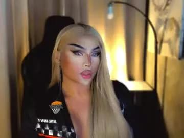 queenarthalia on Chaturbate 