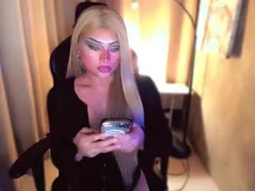 queenarthalia on Chaturbate 