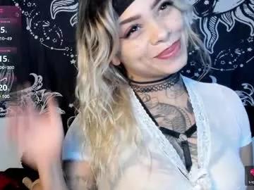 queencherry_ on Chaturbate 