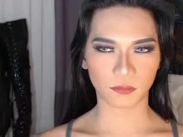queenslavehunterxxx on Chaturbate 
