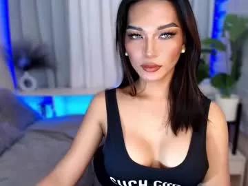 queenslavehunterxxx on Chaturbate 