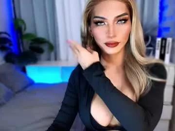 queenslavehunterxxx on Chaturbate 