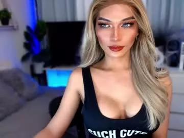 queenslavehunterxxx on Chaturbate 