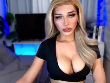 queenslavehunterxxx on Chaturbate 