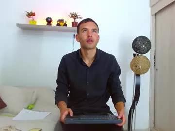 rolos_hot32 on Chaturbate 