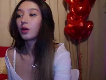 sarasuo on Chaturbate 