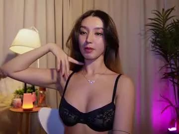 sarasuo on Chaturbate 