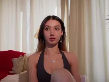 sarasuo on Chaturbate 