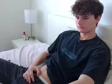 sensualalien on Chaturbate 