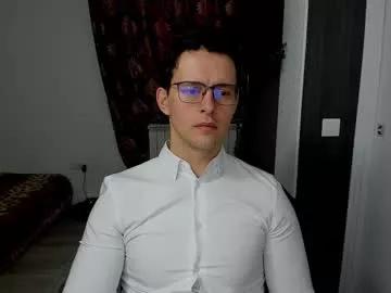 sexxymuscles4u on Chaturbate 
