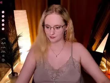 sheslinki on Chaturbate 