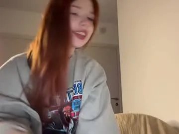 sleepycode002 — take off shorts + spanks x30! [445 tokens left] #cute #petite #teen #young #redhead