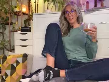 sunniedayz on Chaturbate 
