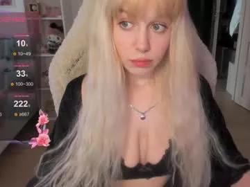 sweetcheecksmolly on Chaturbate 