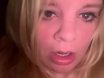 sweetlisa92 on Chaturbate 