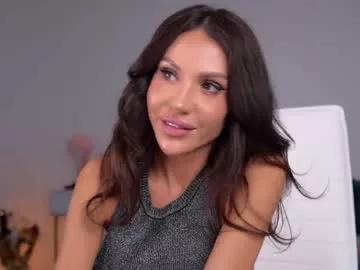 sweettinaaa on Chaturbate 