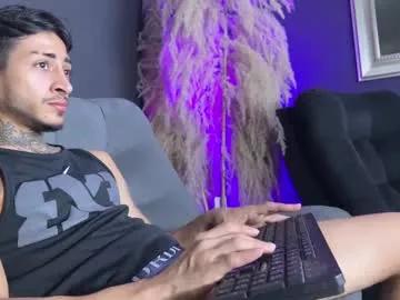 tattoguys_cums on Chaturbate 
