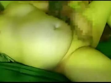 tellmeyourwatchinggirls on Chaturbate 