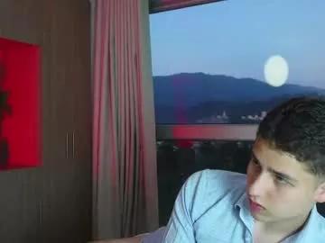 theohawke_ on Chaturbate 