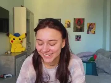 vibeshifter_ — shake my ass || Yo guys! let's have fun<3 #young #bigass #teen #cute [30 tokens remaining]