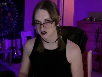 xmoonbeamx on Chaturbate 