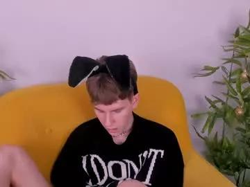 yooung_kitten on Chaturbate 