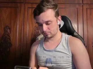 adam_lawford on Flirt4Free