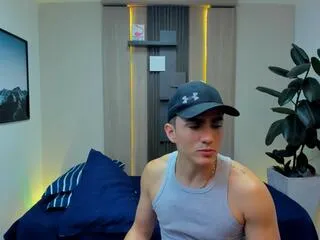 alan_kevin on Flirt4Free