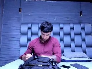 axel_hendrick — Freechat on Flirt4Free