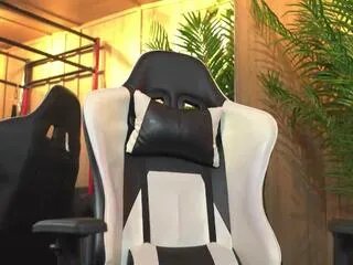 tian_brooks — Freechat on Flirt4Free