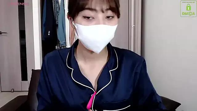 --Amu-- on StripChat 