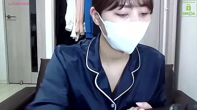 --Amu-- on StripChat 