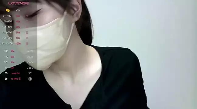 --Amu-- on StripChat 