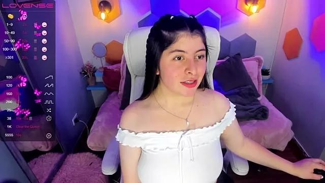 -Emmarosse- on StripChat 
