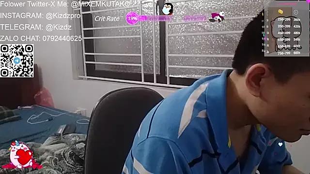 -M-I-X-E-M-K-U-T-A-K-O- on StripChat 