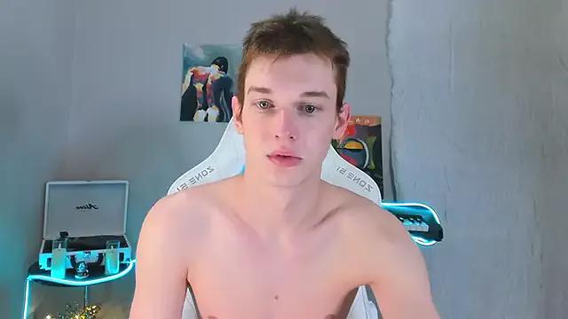 4ever_dude on StripChat 
