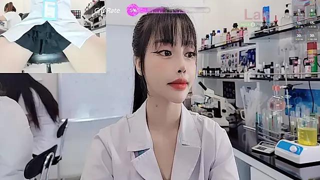 __Lab__ on StripChat 