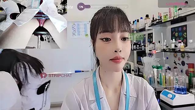 __Lab__ on StripChat 