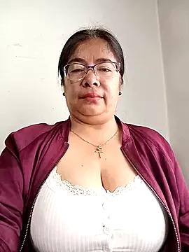 __valentina18 on StripChat 
