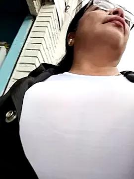 __valentina18 on StripChat 
