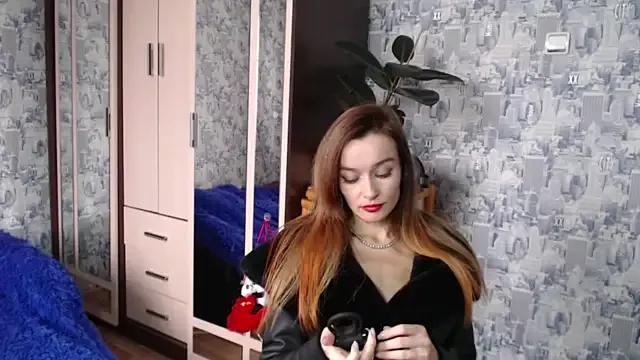 _SugarLara_ on StripChat 